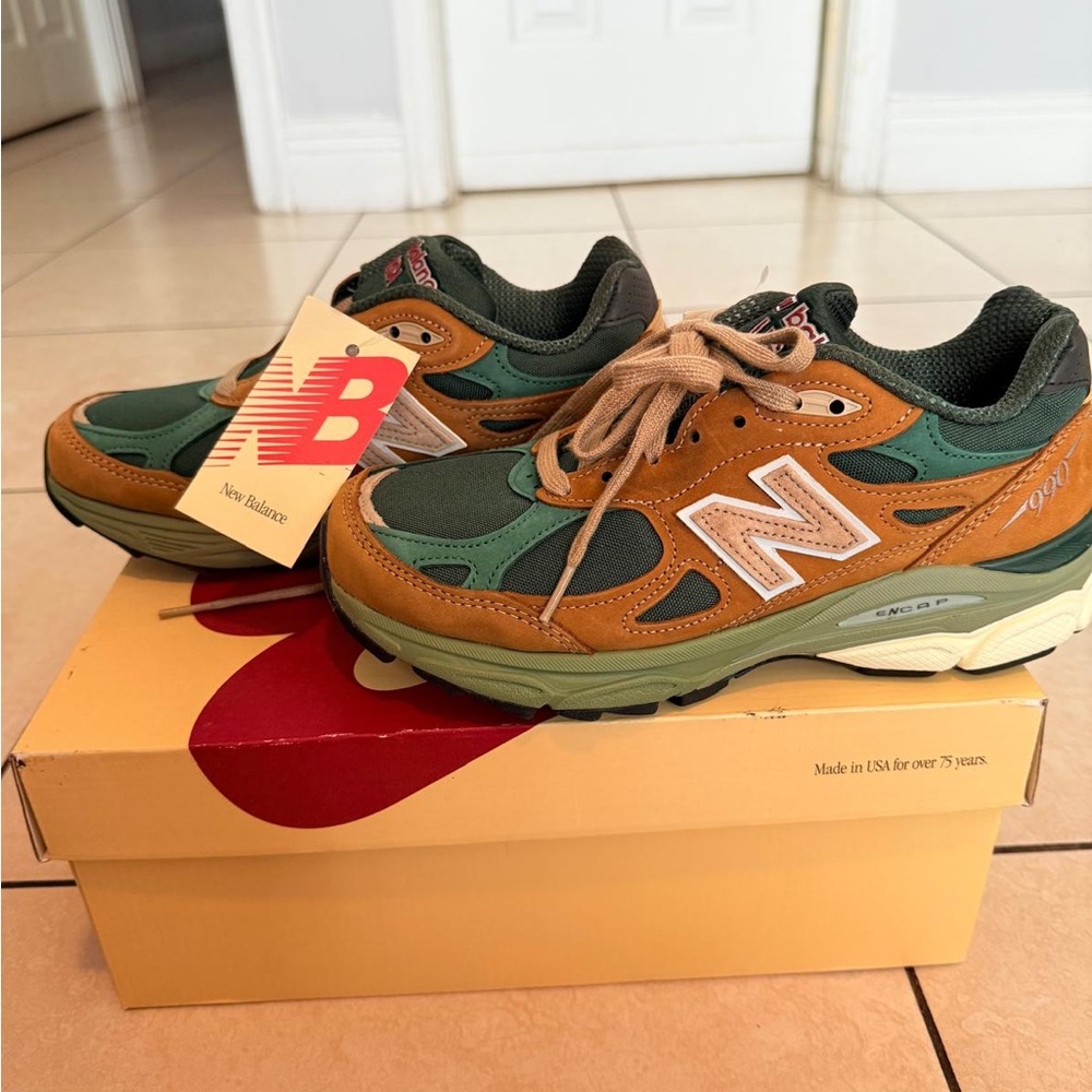 New Balance Made in USA 990v3 Green and Brown Lifestyle Sneakers